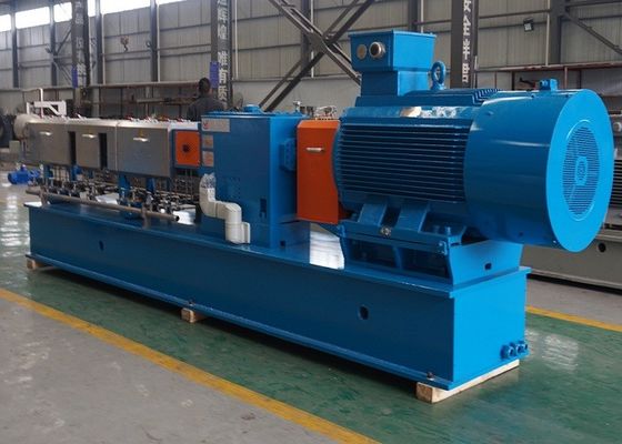 Max 1800rpm/M Extrusion Machine , Twin Screw Compounding Extruder Custom Color