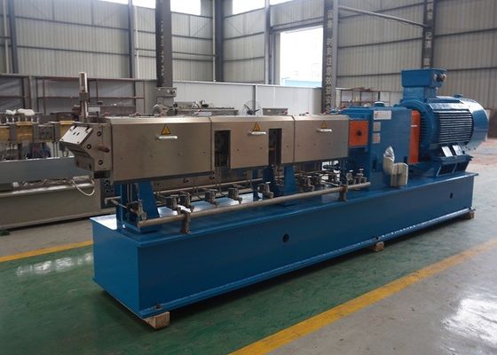 Max 1800rpm/M Extrusion Machine , Twin Screw Compounding Extruder Custom Color