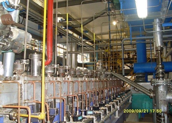 132 Kw Counter Rotating Twin Screw Extruder Machine 9 Liquid Fillers 3 Gas Fillers