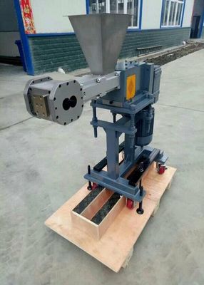 Good price Podajnik ślimakowy pionowy z tworzywa sztucznego, elastyczny podajnik ślimakowy do wytłaczarki w Internecie