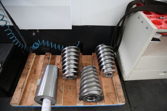 Good price Skomputeryzowana wytłaczarka dwuślimakowa JSW Części maszyn Elementy ślimakowe Przetworzone z PVC w Internecie