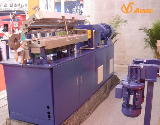 Laboratoryjny Ekstruder Dwuskrętny z Średnicą Śruby 27mm i Wydajnością 50kg/h dla Wysokiej Wydajności i Opcji Dostosowywania